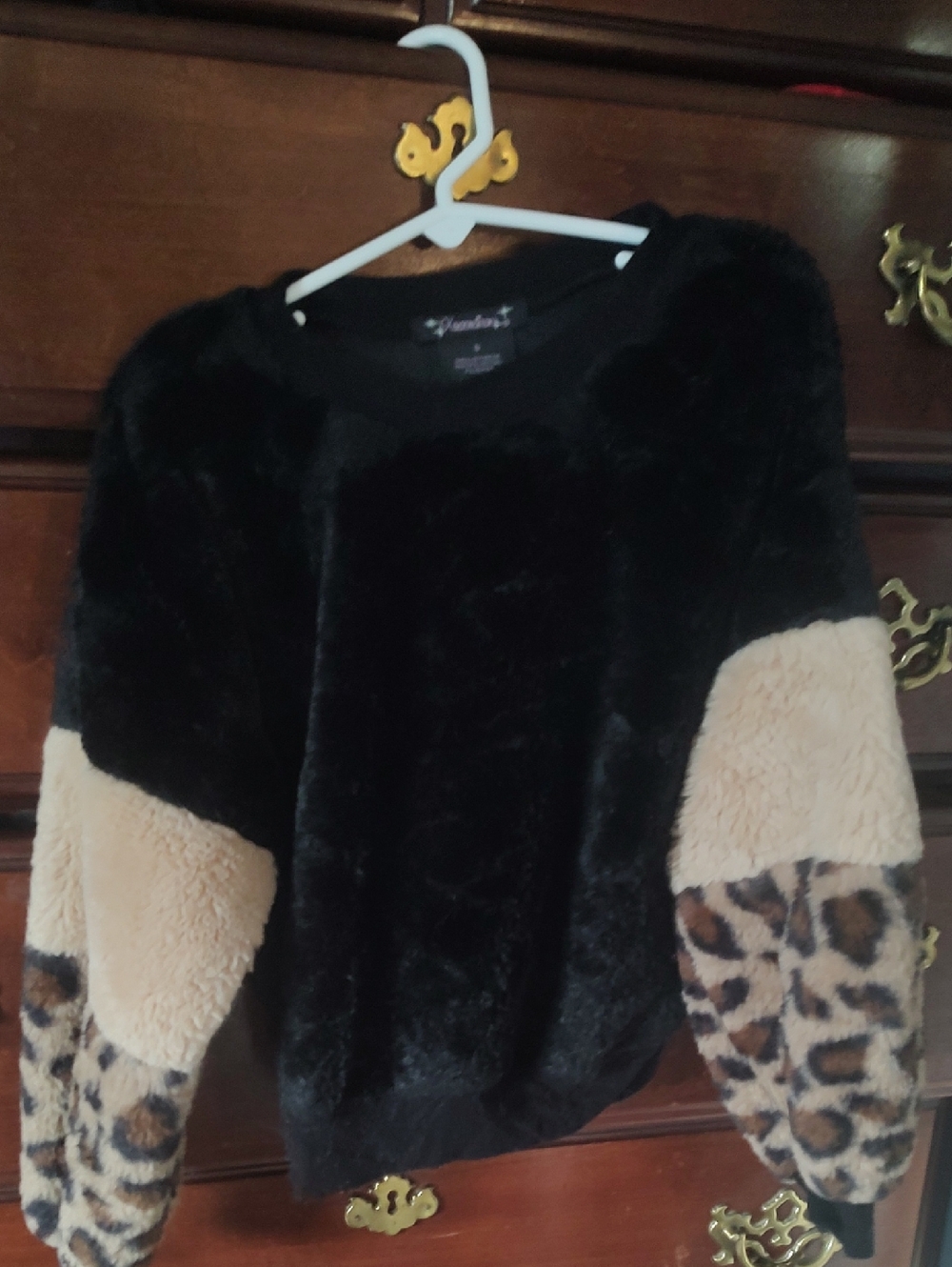 Pullover/Shirt, 🐆-Print Sleeves